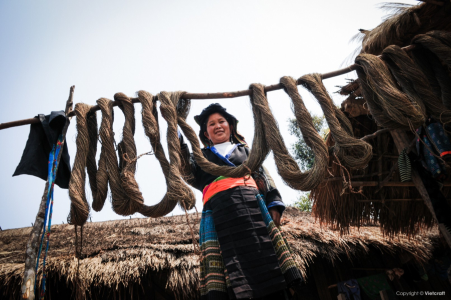 The unspoken language of Lao weaving patterns